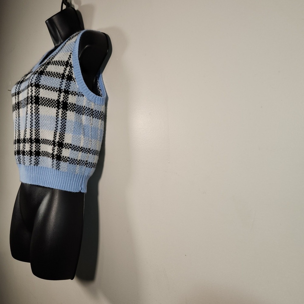 NO BO NO BOUNDARIES Sweater Vest Juniors M White Blue Plaid Preppy Academia Cozy - Picture 8 of 11